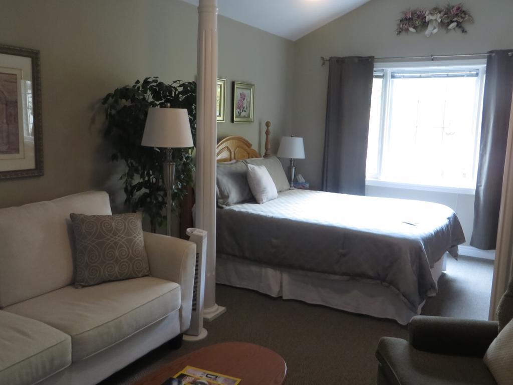 Deluxe Double Room,142942890:JPEG