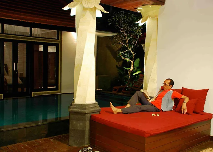 Villa Cantik Tresna Seminyak 